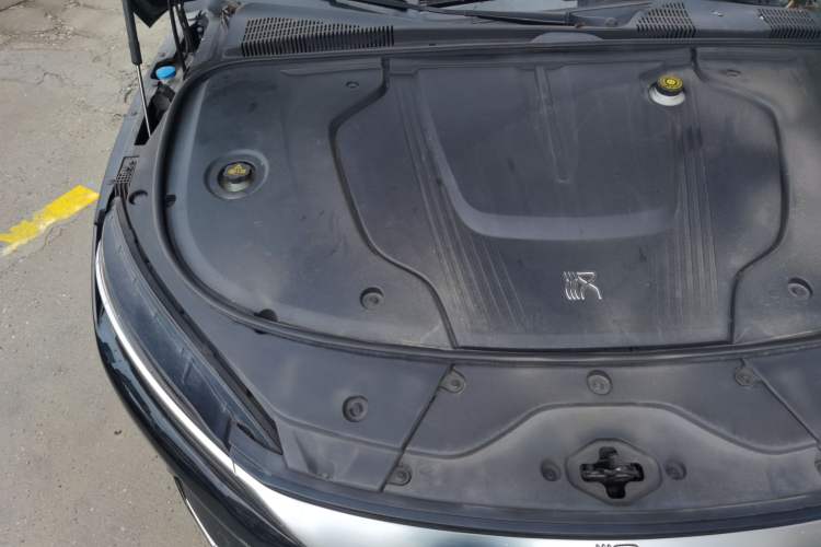 Used BYD Han 2020 EV Four-Wheel Drive High-Performance Flagship Model Engine Bay Right