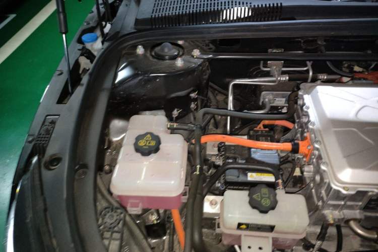 Used BYD Han 2020 EV Long-Range Luxury Model Engine Bay Right