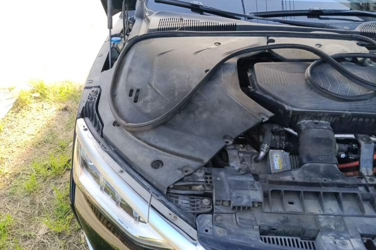 Used BYD Han 2020 DM Four-Wheel Drive Performance Edition Prestige Model Engine Bay Right