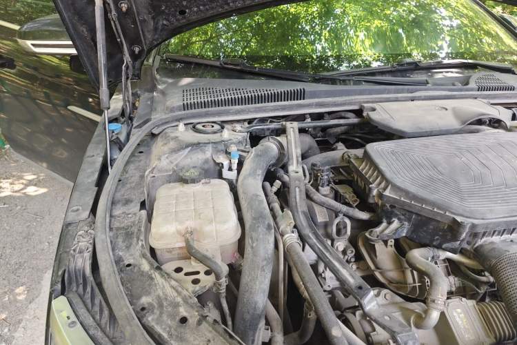 Used BYD Han 2020 DM Four-Wheel Drive Performance Edition Prestige Model Engine Bay Right