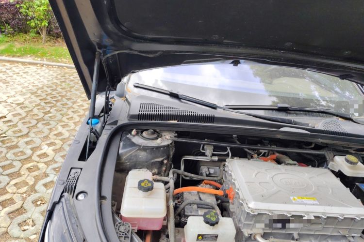 Used BYD Han 2020 EV Long-Range Luxury Model Engine Bay Right