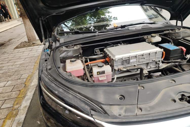 Used BYD Han 2020 EV Long-Range Luxury Model Engine Bay Right