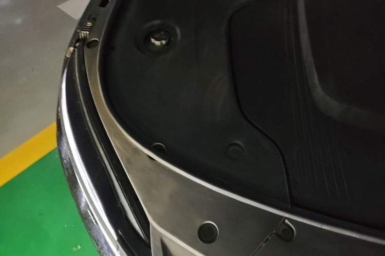Used BYD Han 2020 EV Four-Wheel Drive High-Performance Flagship Model Engine Bay Right