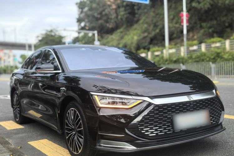 Used BYD Han 2020 DM Four-Wheel Drive Performance Edition Luxury Model Exterior 2