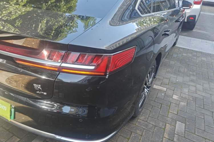 Used BYD Han 2020 DM Four-Wheel Drive Performance Edition Prestige Model Exterior 3