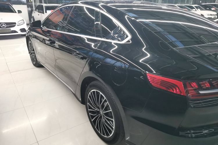 Used BYD Han 2020 EV Long-Range Luxury Model Exterior 3