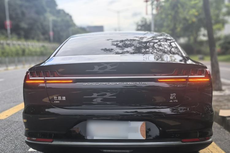 Used BYD Han 2020 DM Four-Wheel Drive Performance Edition Luxury Model Exterior 5