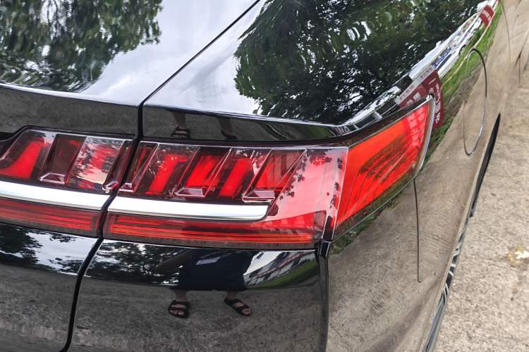 Used BYD Han 2020 DM Four-Wheel Drive Performance Edition Prestige Model Exterior 6