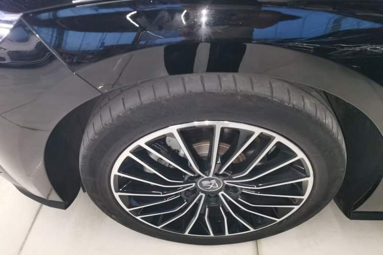Used BYD Han 2020 EV Long-Range Luxury Model Exterior 7