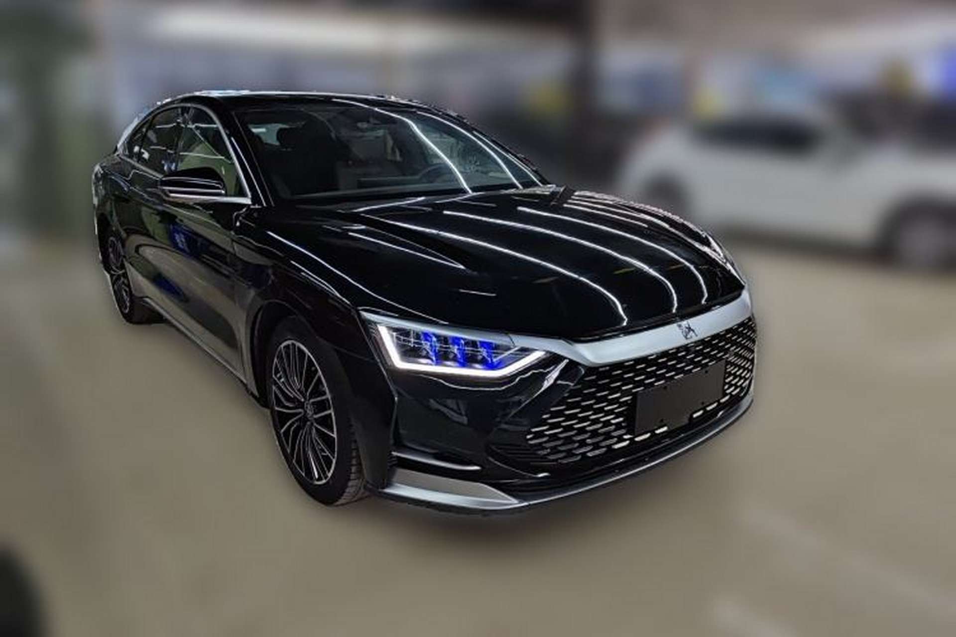 Used BYD Han 2020 DM Four-Wheel Drive Performance Edition Luxury Model Front Right 45 Deg