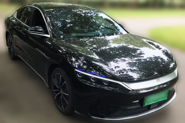 Used BYD Han 2020 EV Four-Wheel Drive High-Performance Flagship Model Front Right 45 Deg
