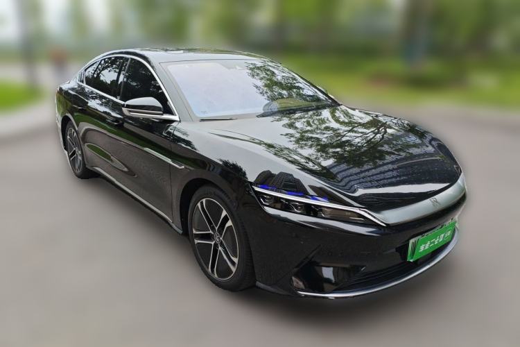 Used BYD Han 2020 EV Long-Range Deluxe Model Front Right 45 Deg