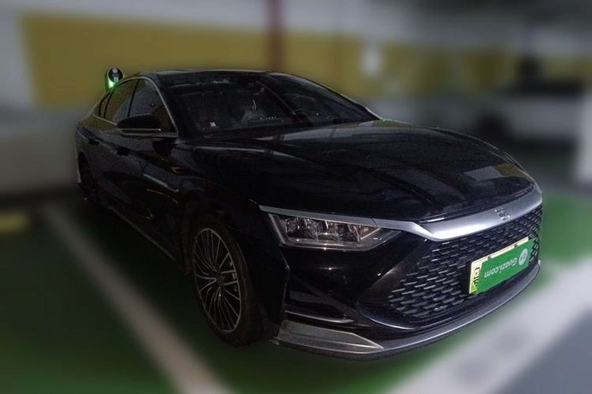 Used BYD Han 2020 DM Four-Wheel Drive Performance Edition Luxury Model Front Right 45 Deg