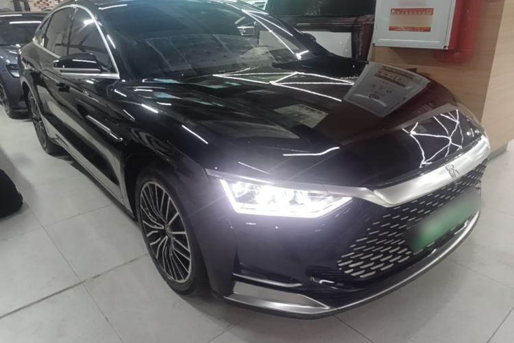 Used BYD Han 2020 DM Four-Wheel Drive Performance Edition Luxury Model Front Right 45 Deg