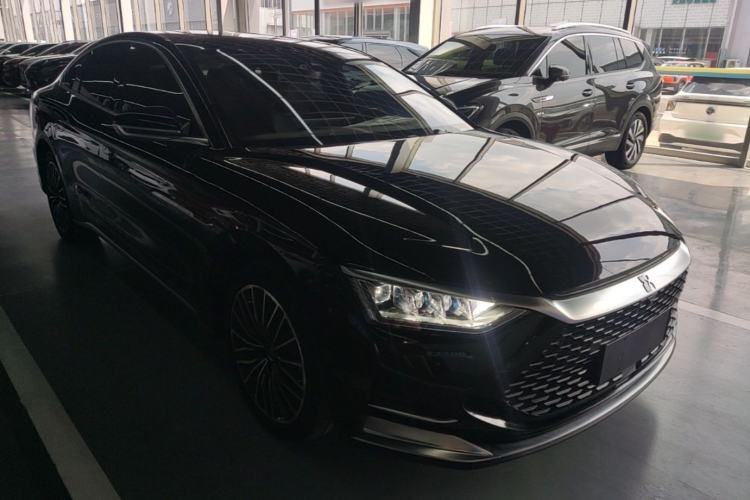 Used BYD Han 2020 DM Four-Wheel Drive Performance Edition Luxury Model Front Right 45 Deg