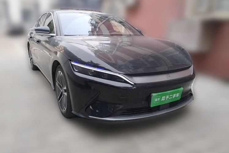 Used BYD Han 2020 EV Long-Range Deluxe Model Front Right 45 Deg