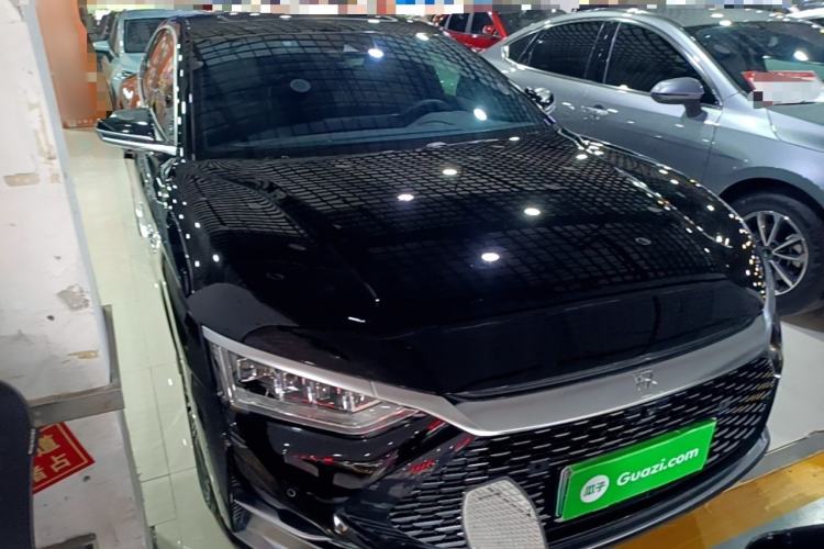 Used BYD Han 2020 DM Four-Wheel Drive Performance Edition Luxury Model Front Right 45 Deg