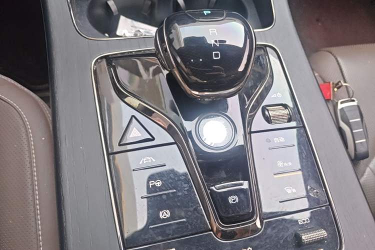 Used BYD Han 2020 EV Four-Wheel Drive High-Performance Flagship Model Gear Lever