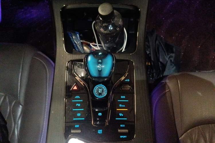 Used BYD Han 2020 EV Four-Wheel Drive High-Performance Flagship Model Gear Lever