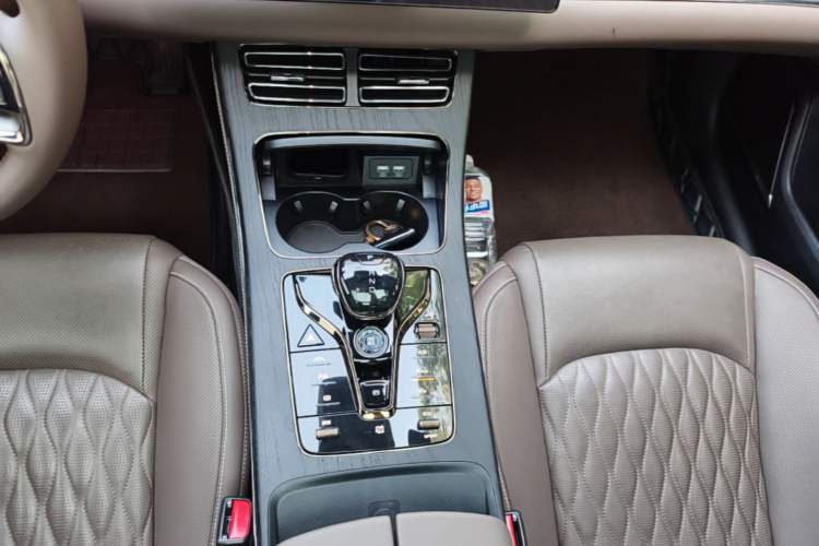 Used BYD Han 2020 EV Long-Range Deluxe Model Gear Lever