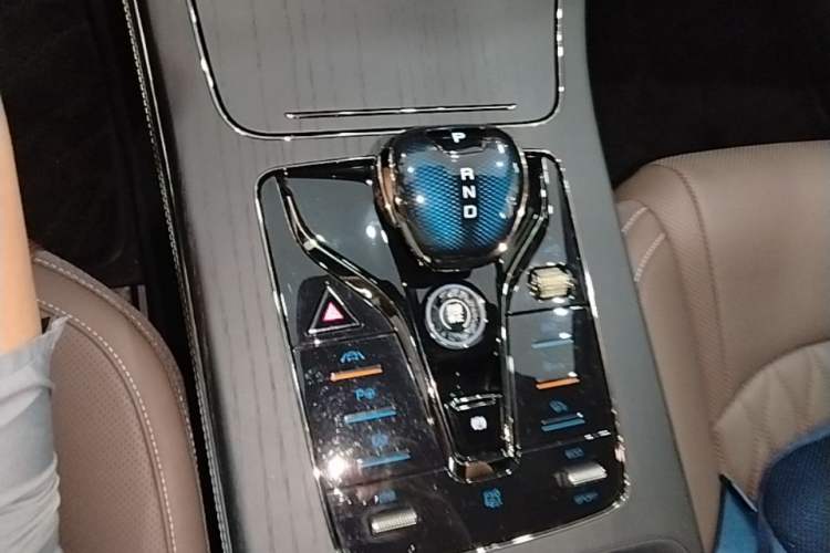 Used BYD Han 2020 EV Long-Range Deluxe Model Gear Lever
