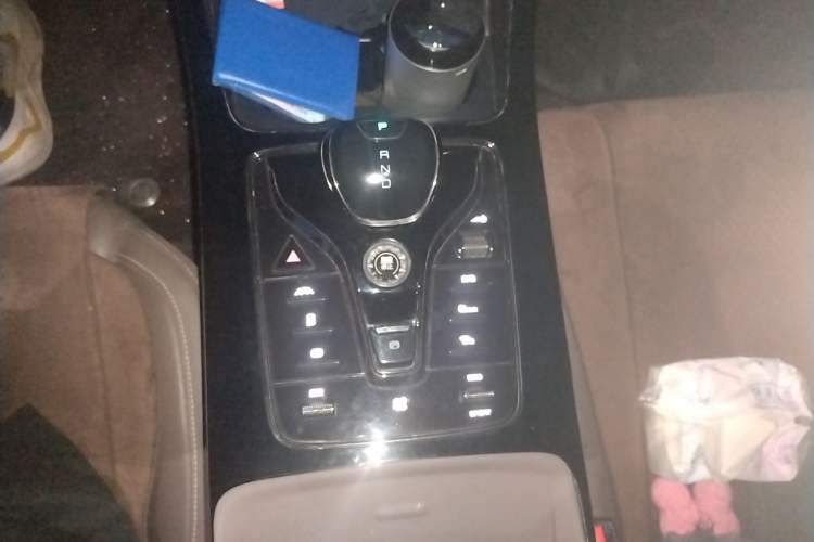 Used BYD Han 2020 EV Long-Range Luxury Model Gear Lever