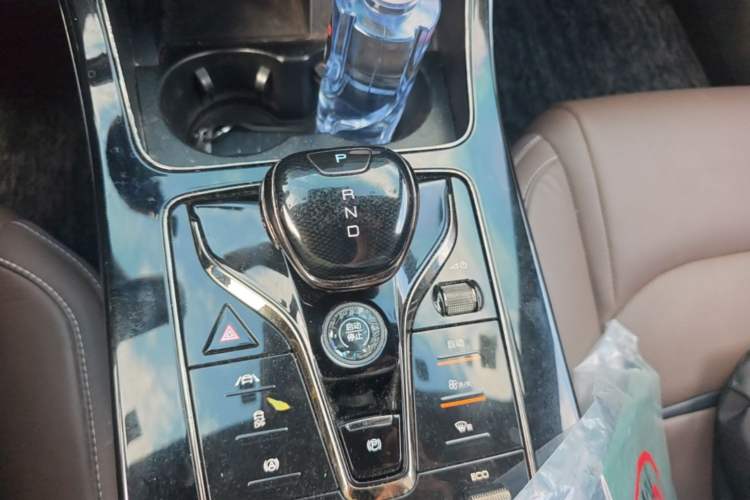 Used BYD Han 2020 EV Long-Range Luxury Model Gear Lever