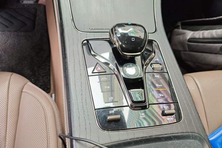 Used BYD Han 2020 EV Long-Range Deluxe Model Gear Lever