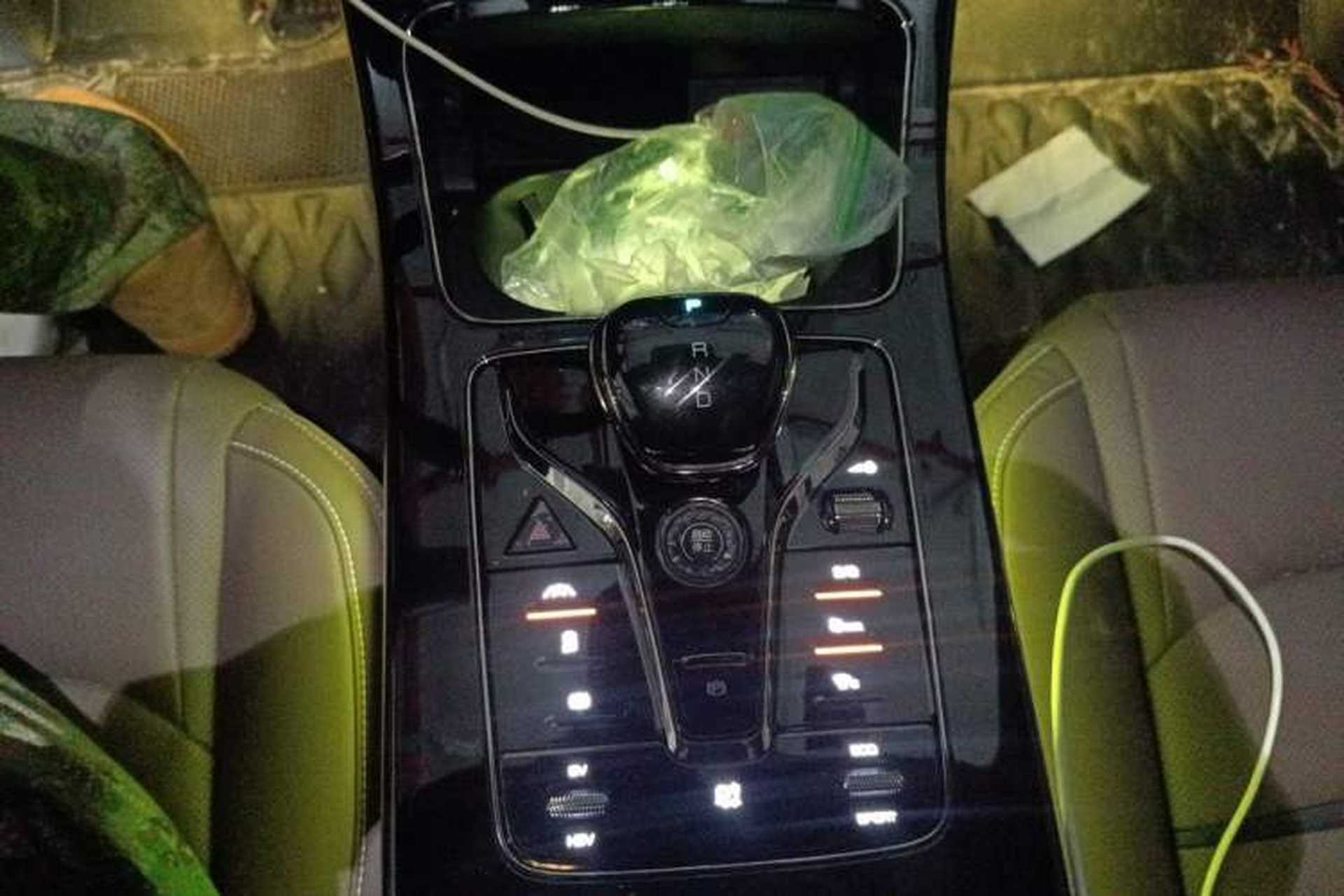 Used BYD Han 2020 DM Four-Wheel Drive Performance Edition Luxury Model Gear Lever