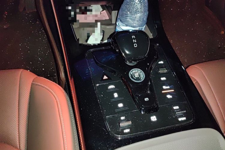 Used BYD Han 2020 DM Four-Wheel Drive Performance Edition Luxury Model Gear Lever