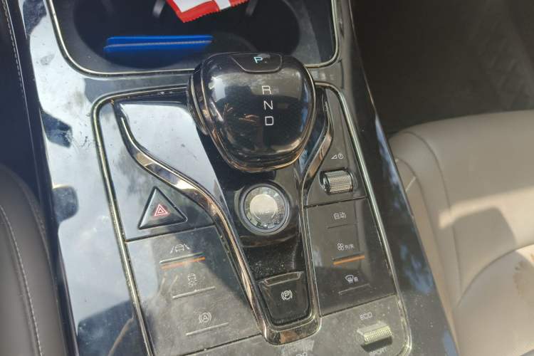 Used BYD Han 2020 DM Four-Wheel Drive Performance Edition Luxury Model Gear Lever