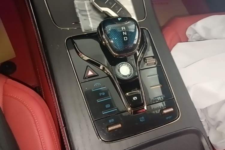 Used BYD Han 2020 EV Four-Wheel Drive High-Performance Flagship Model Gear Lever