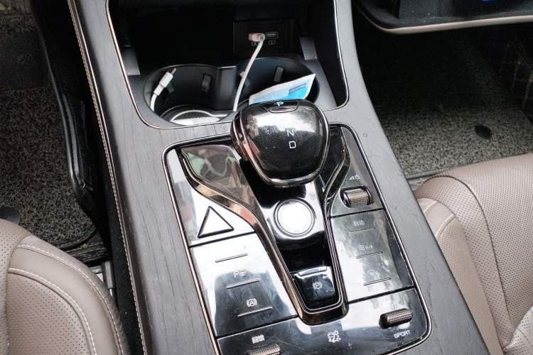 Used BYD Han 2020 EV Long-Range Deluxe Model Gear Lever