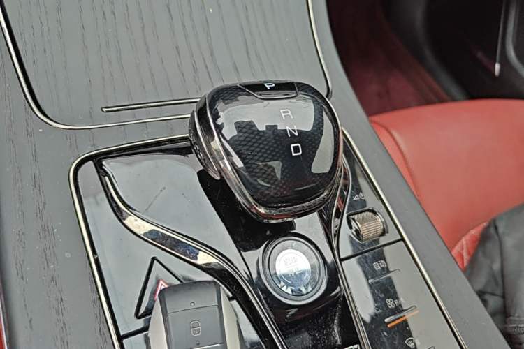 Used BYD Han 2020 EV Four-Wheel Drive High-Performance Flagship Model Gear Lever