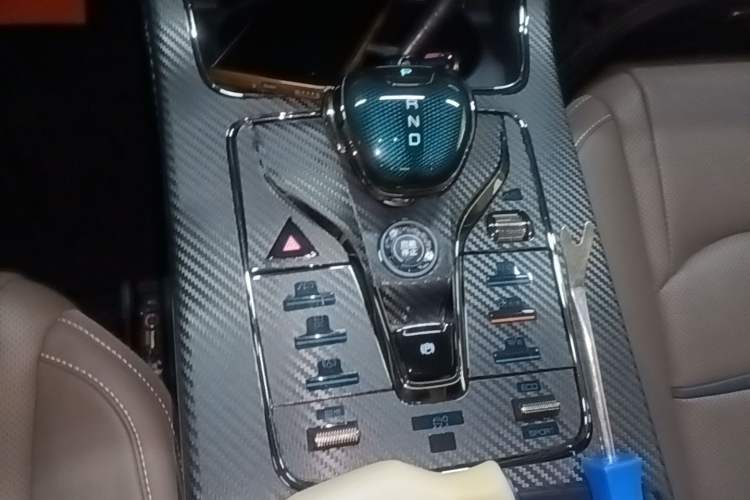 Used BYD Han 2020 EV Long-Range Luxury Model Gear Lever