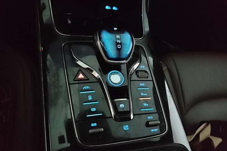 Used BYD Han 2020 EV Long-Range Luxury Model Gear Lever