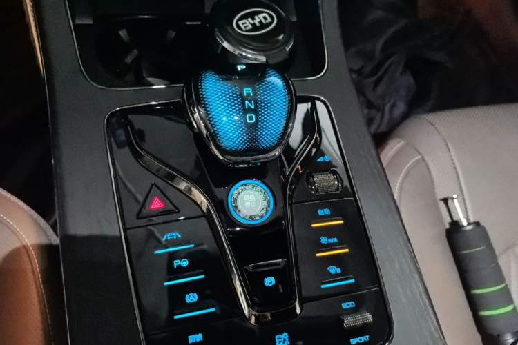 Used BYD Han 2020 EV Four-Wheel Drive High-Performance Flagship Model Gear Lever