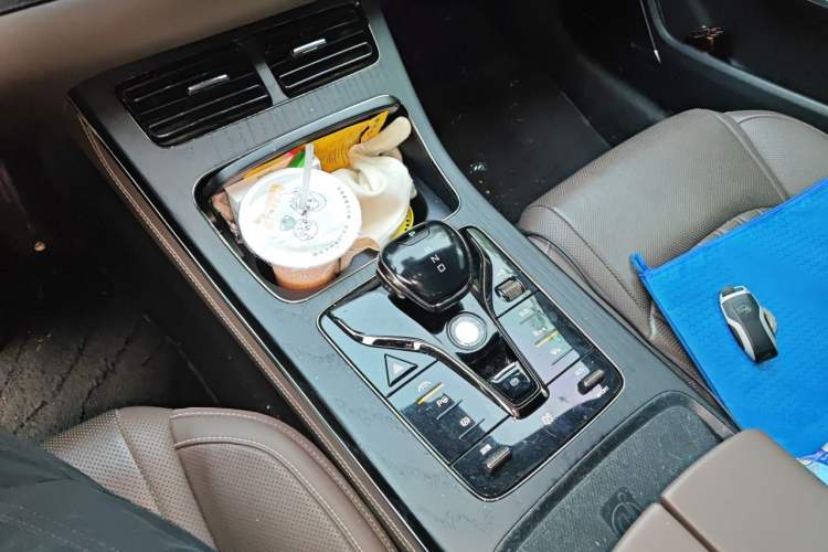 Used BYD Han 2020 EV Four-Wheel Drive High-Performance Flagship Model Gear Lever