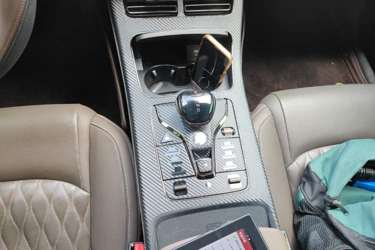 Used BYD Han 2020 DM Four-Wheel Drive Performance Edition Prestige Model Gear Lever