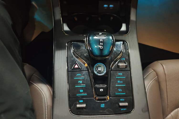 Used BYD Han 2020 EV Long-Range Deluxe Model Gear Lever