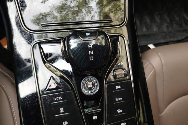 Used BYD Han 2020 EV Long-Range Luxury Model Gear Lever