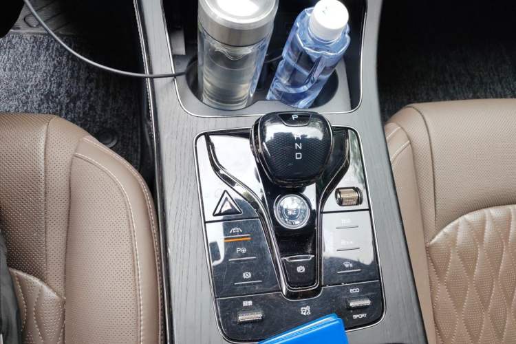 Used BYD Han 2020 EV Long-Range Deluxe Model Gear Lever
