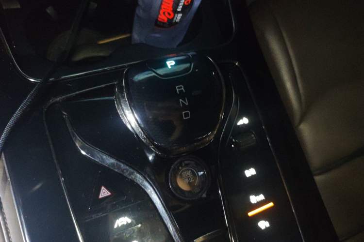Used BYD Han 2020 EV Long-Range Luxury Model Gear Lever