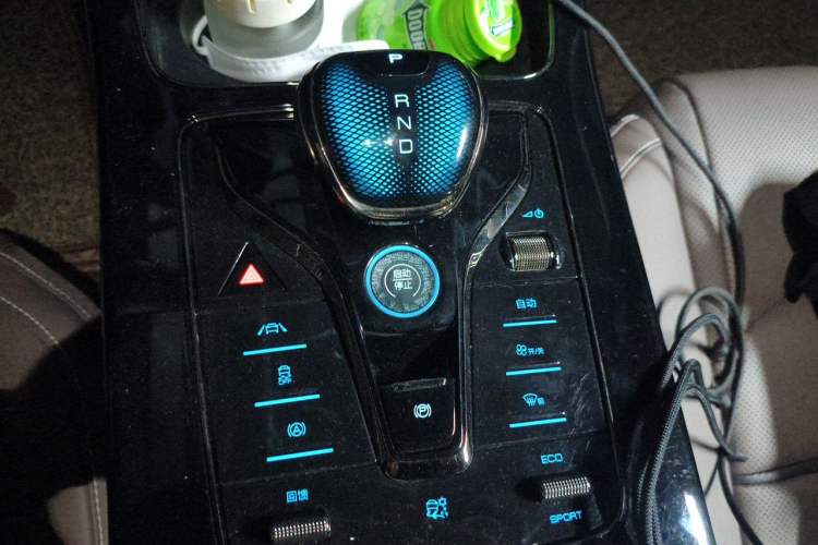 Used BYD Han 2020 EV Long-Range Luxury Model Gear Lever