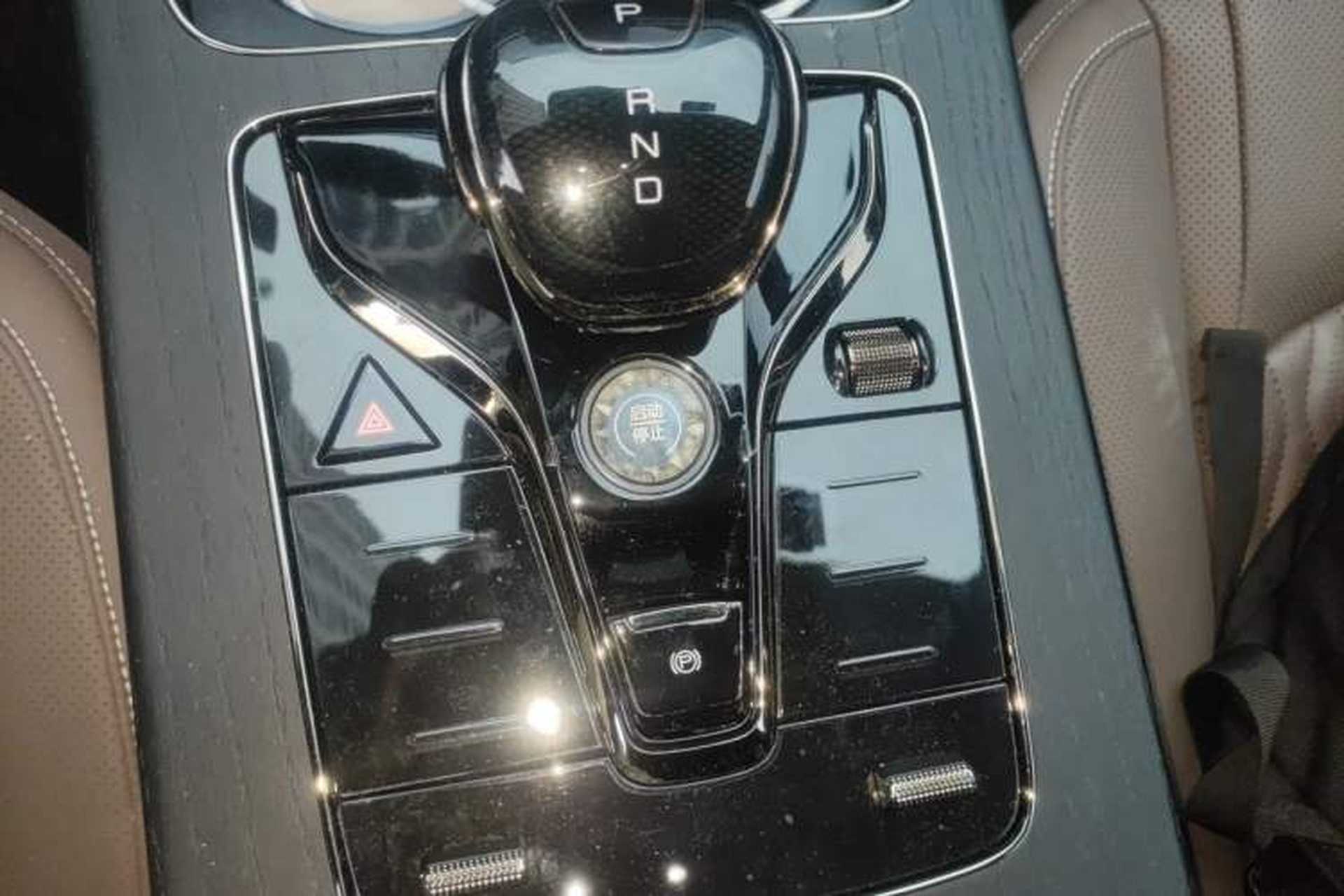 Used BYD Han 2020 DM Four-Wheel Drive Performance Edition Prestige Model Gear Lever