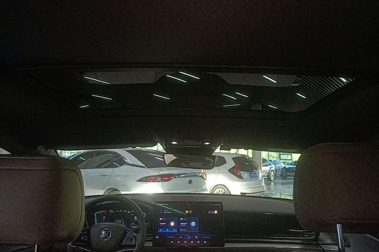 Used BYD Han 2020 EV Long-Range Luxury Model Headliner