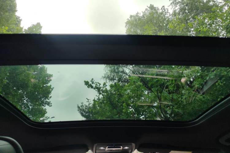 Used BYD Han 2020 EV Long-Range Deluxe Model Headliner