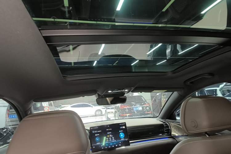 Used BYD Han 2020 DM Four-Wheel Drive Performance Edition Prestige Model Headliner