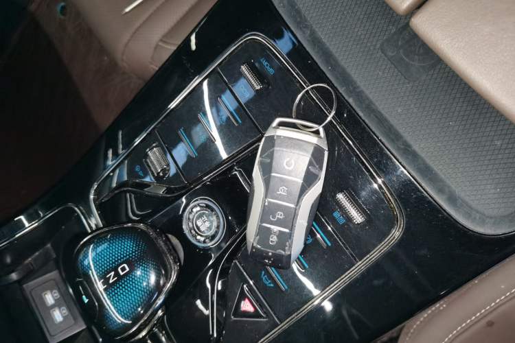 Used BYD Han 2020 EV Long-Range Luxury Model Interior 1