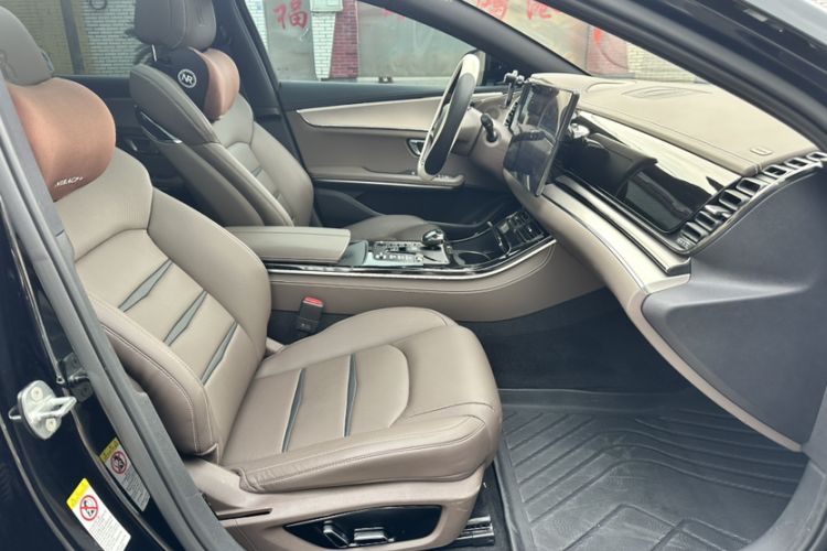Used BYD Han 2020 DM Four-Wheel Drive Performance Edition Luxury Model Interior 2